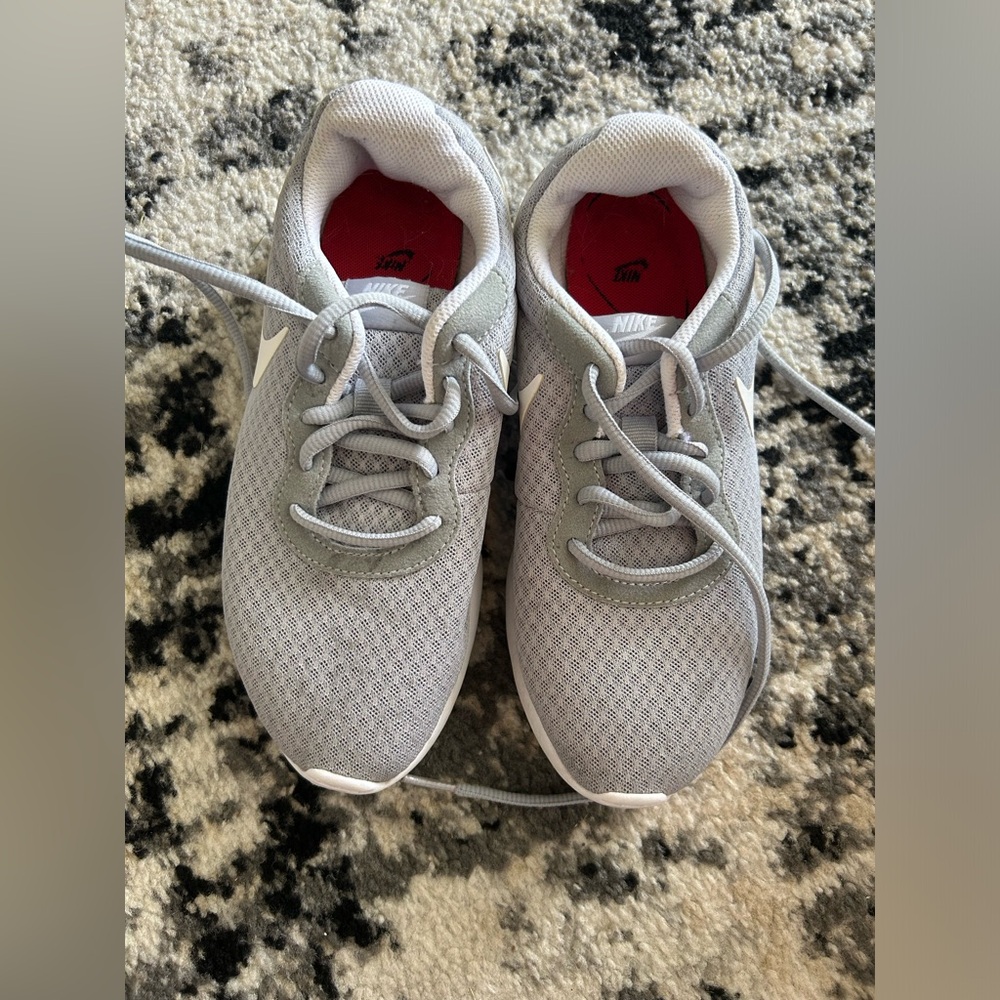Nike women sneakers